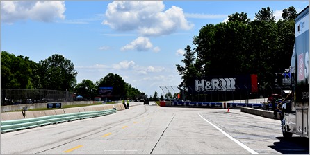 01entering the track